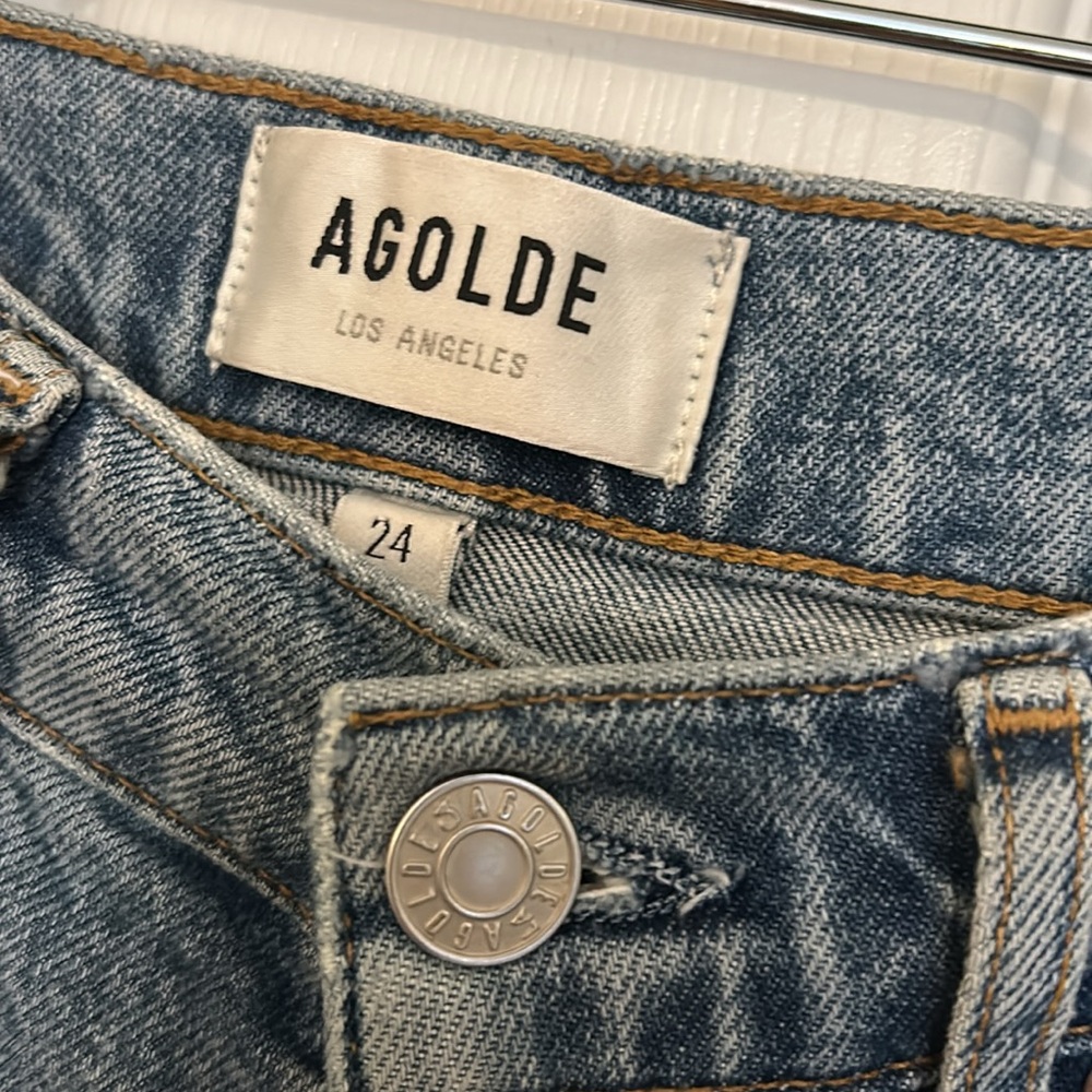 AGOLDE Riley Ripped High-Rise Cropped Jeans - Picture 6 of 10